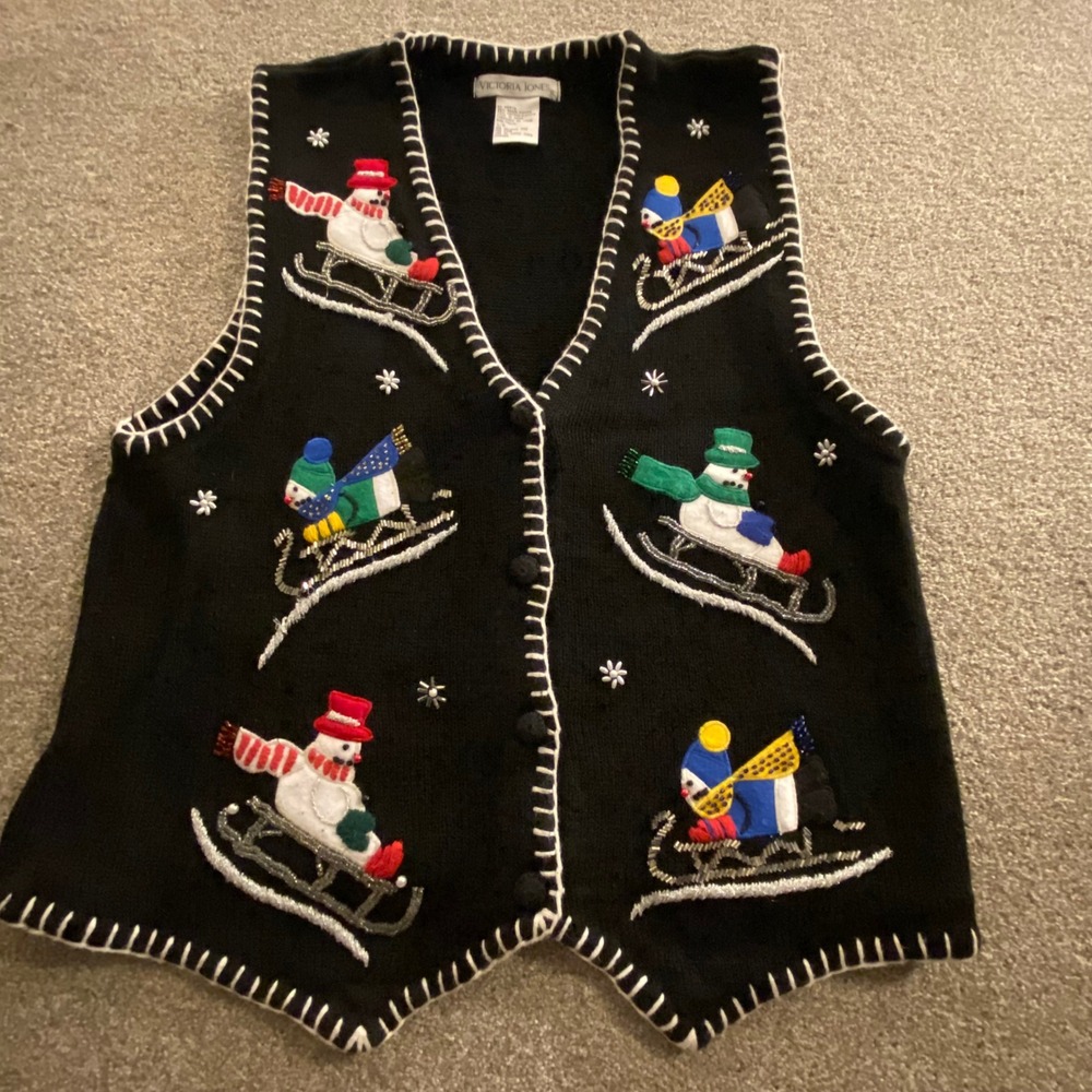 Victoria Jones Black Snowman Sledding Ugly Christmas Sweater Vest Women's L G